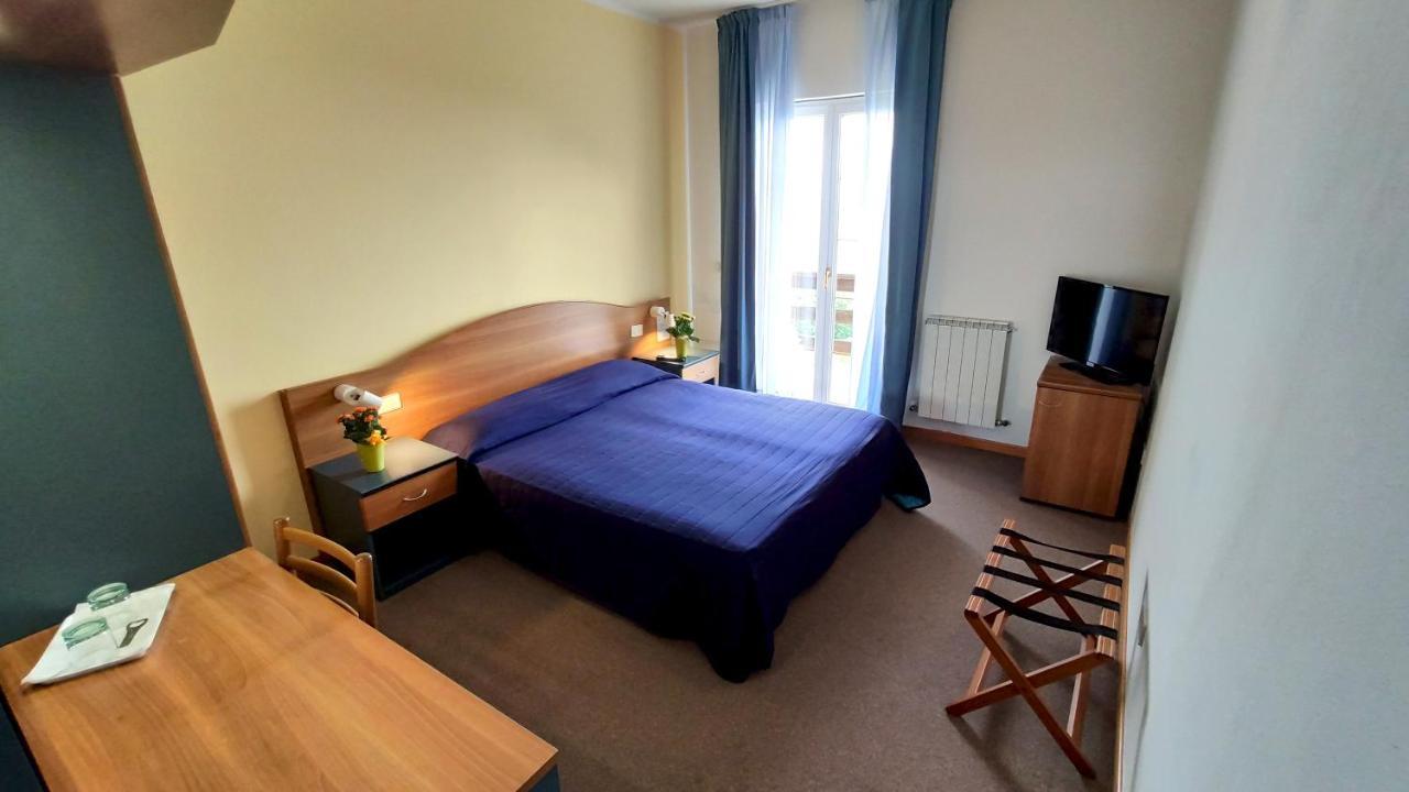Hotel Gambrinus Abbadia San Salvator Dış mekan fotoğraf