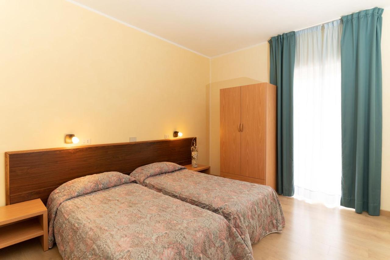 Hotel Gambrinus Abbadia San Salvator Dış mekan fotoğraf