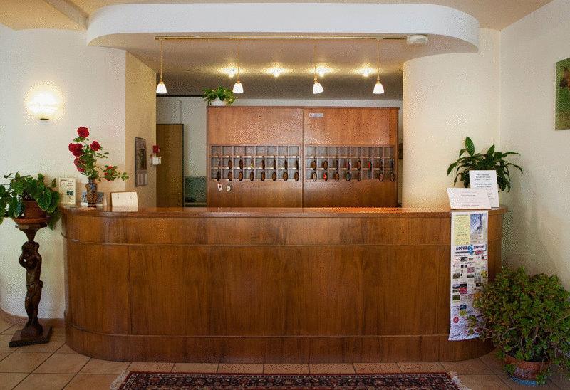 Hotel Gambrinus Abbadia San Salvator Dış mekan fotoğraf